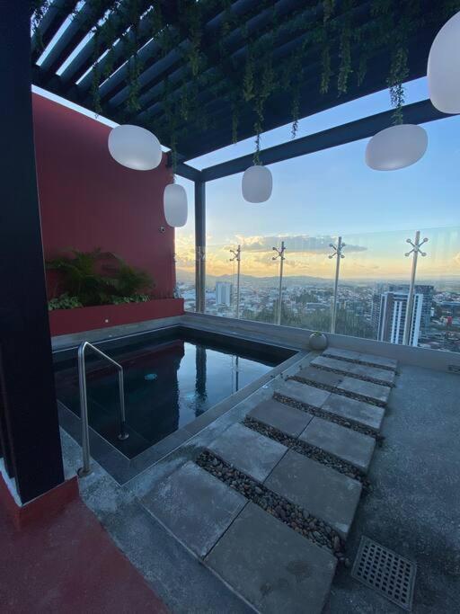 In Close To Restaurants Apartment *